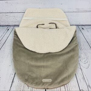 JJ Cole Bundle Me car seat cozy blanket